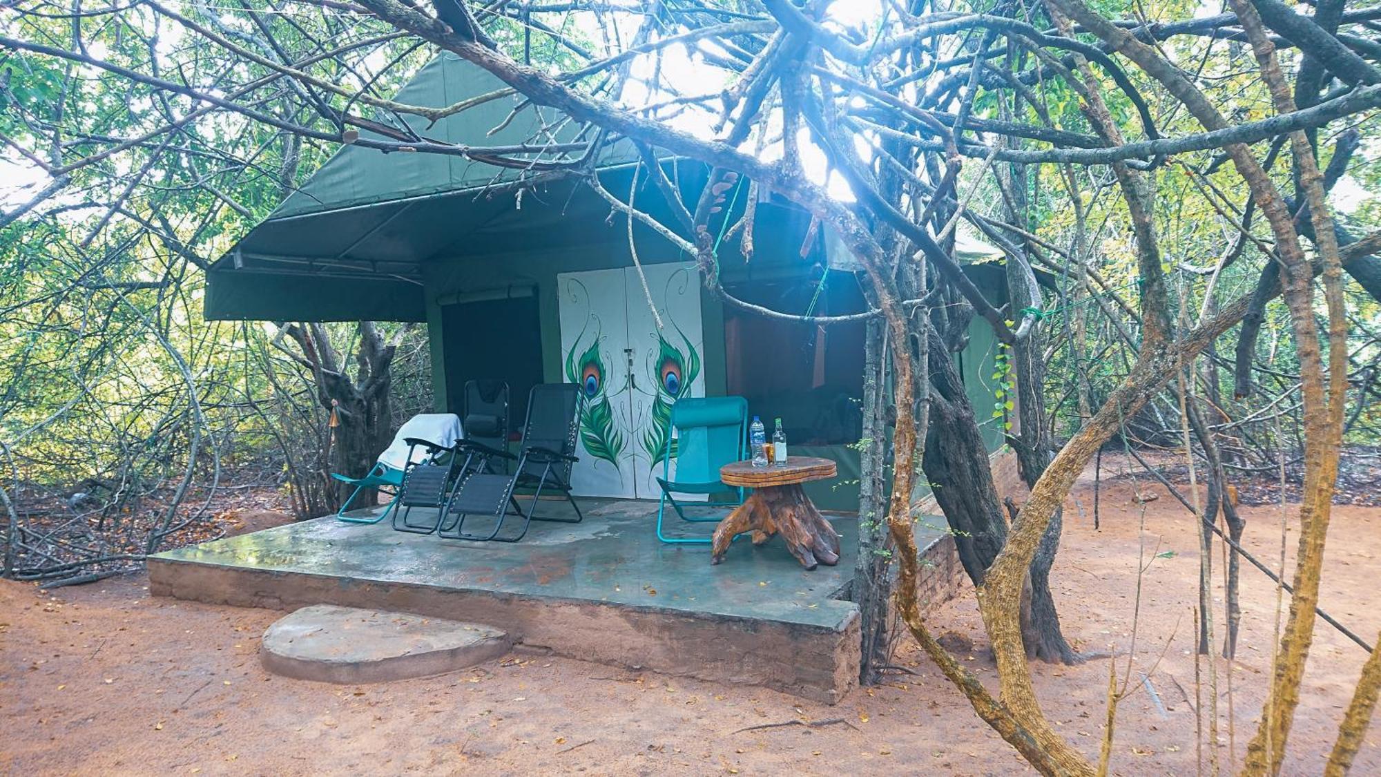 Yala Podi Hoona Bush Camp Hotel Buitenkant foto