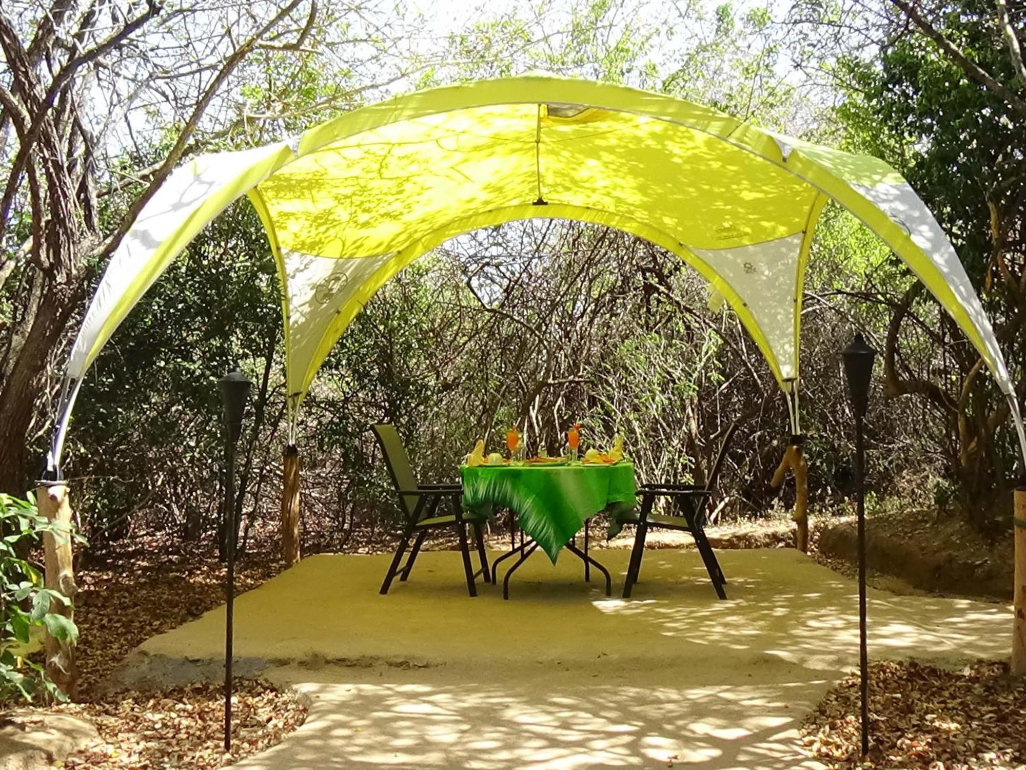 Yala Podi Hoona Bush Camp Hotel Buitenkant foto